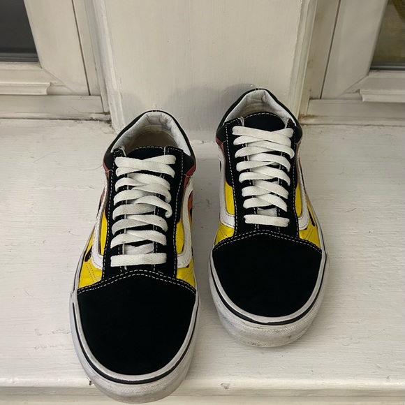 Vans Old Skool Skater Flame size 6.5 for men, size 8 for women EUC - Picture 4 of 8